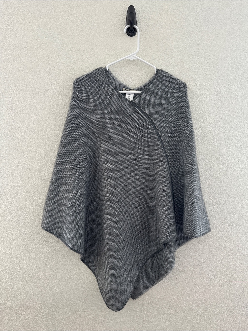Fratelli Talli Grey Poncho Wool Alpaca Blend Knit Made in Italy One Size Chic